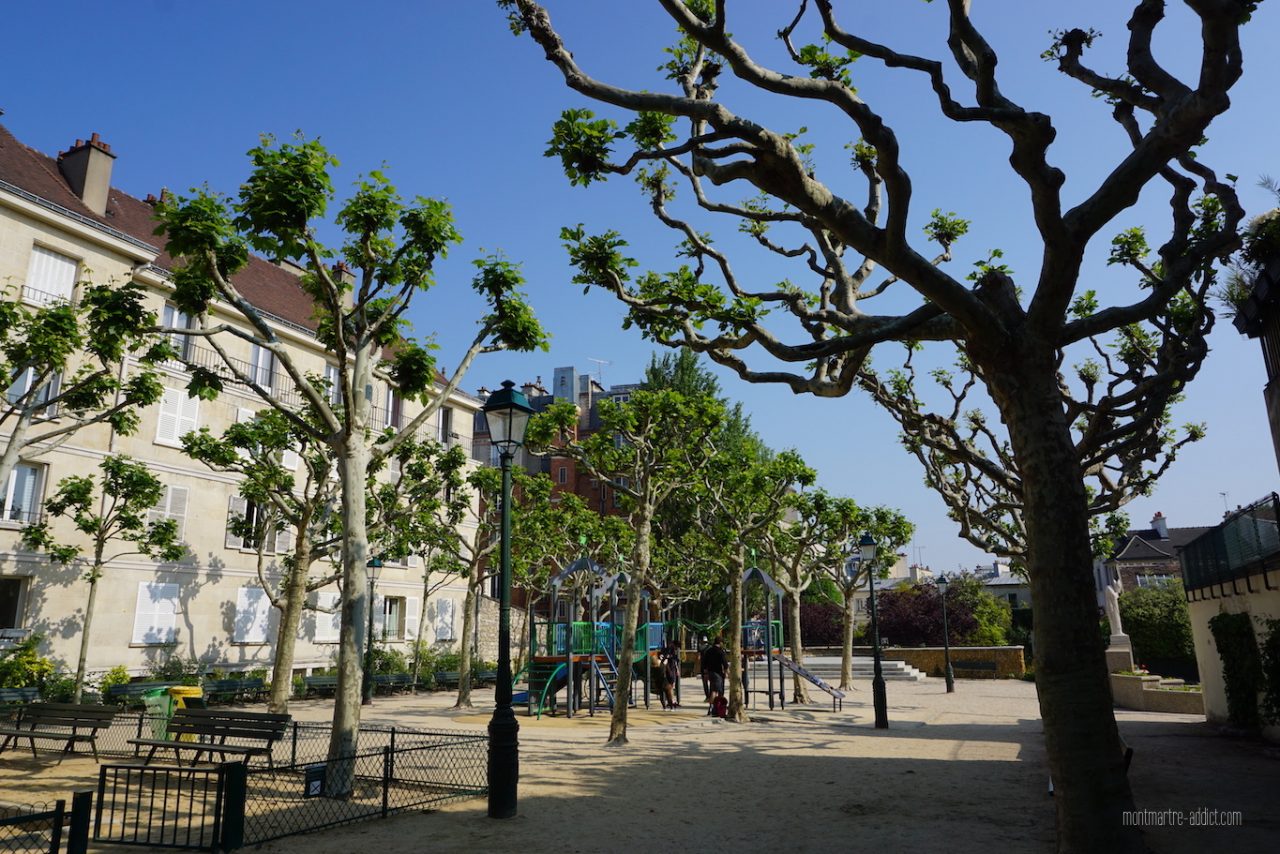 Image média: Verdir la place principale de la ville 