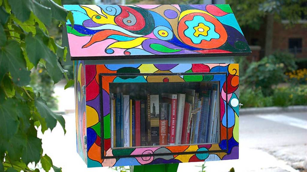 Image média: Mettre en place une boîte à livres sur la place de la Ville